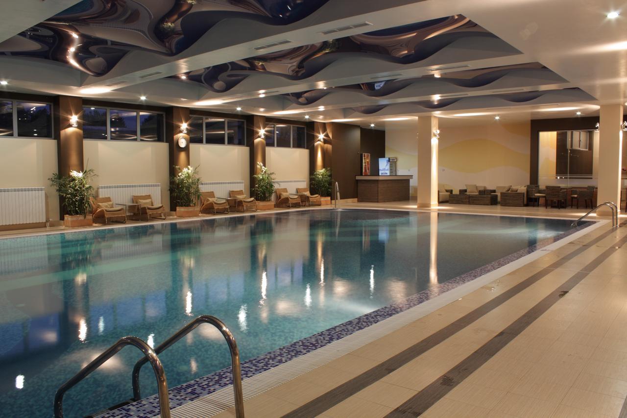 Spa Hotel Ata วาร์เชทส์ ภายนอก รูปภาพ