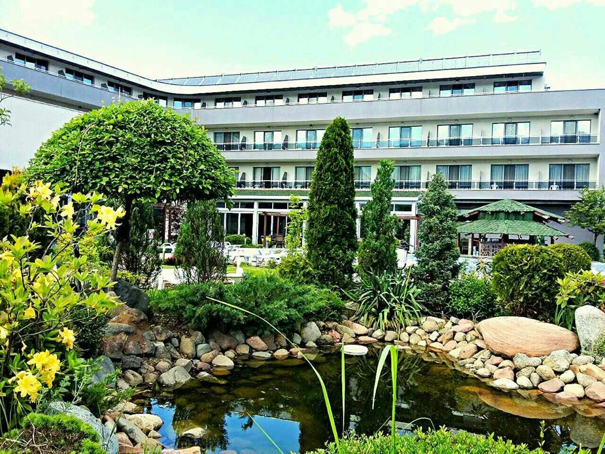 Spa Hotel Ata วาร์เชทส์ ภายนอก รูปภาพ