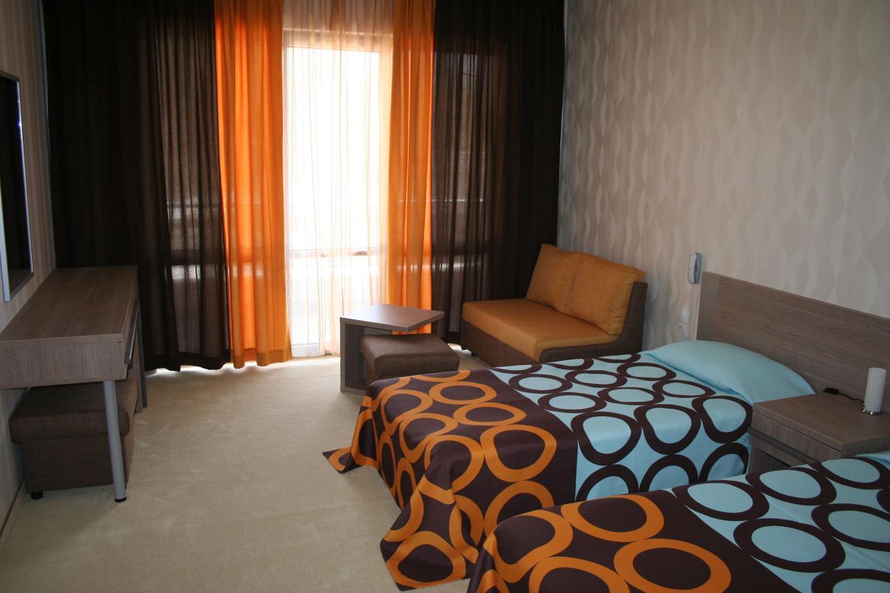 Spa Hotel Ata วาร์เชทส์ ภายนอก รูปภาพ