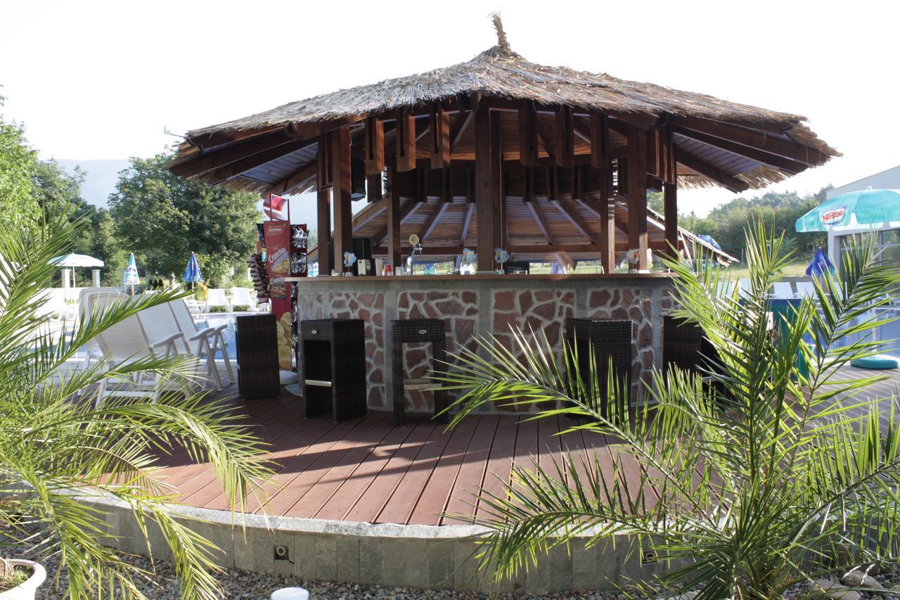 Spa Hotel Ata วาร์เชทส์ ภายนอก รูปภาพ