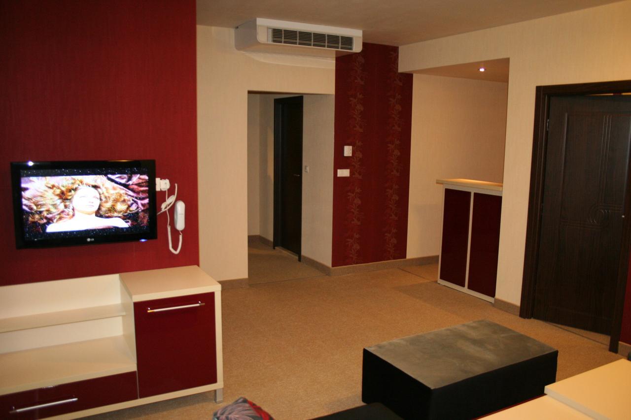 Spa Hotel Ata วาร์เชทส์ ภายนอก รูปภาพ