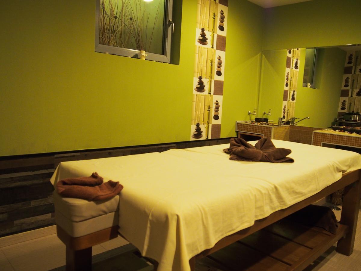 Spa Hotel Ata วาร์เชทส์ ภายนอก รูปภาพ