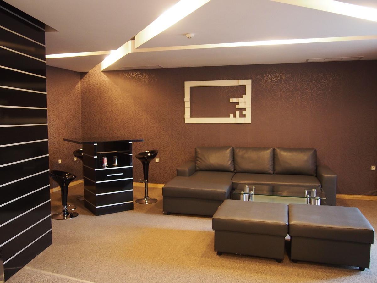 Spa Hotel Ata วาร์เชทส์ ภายนอก รูปภาพ