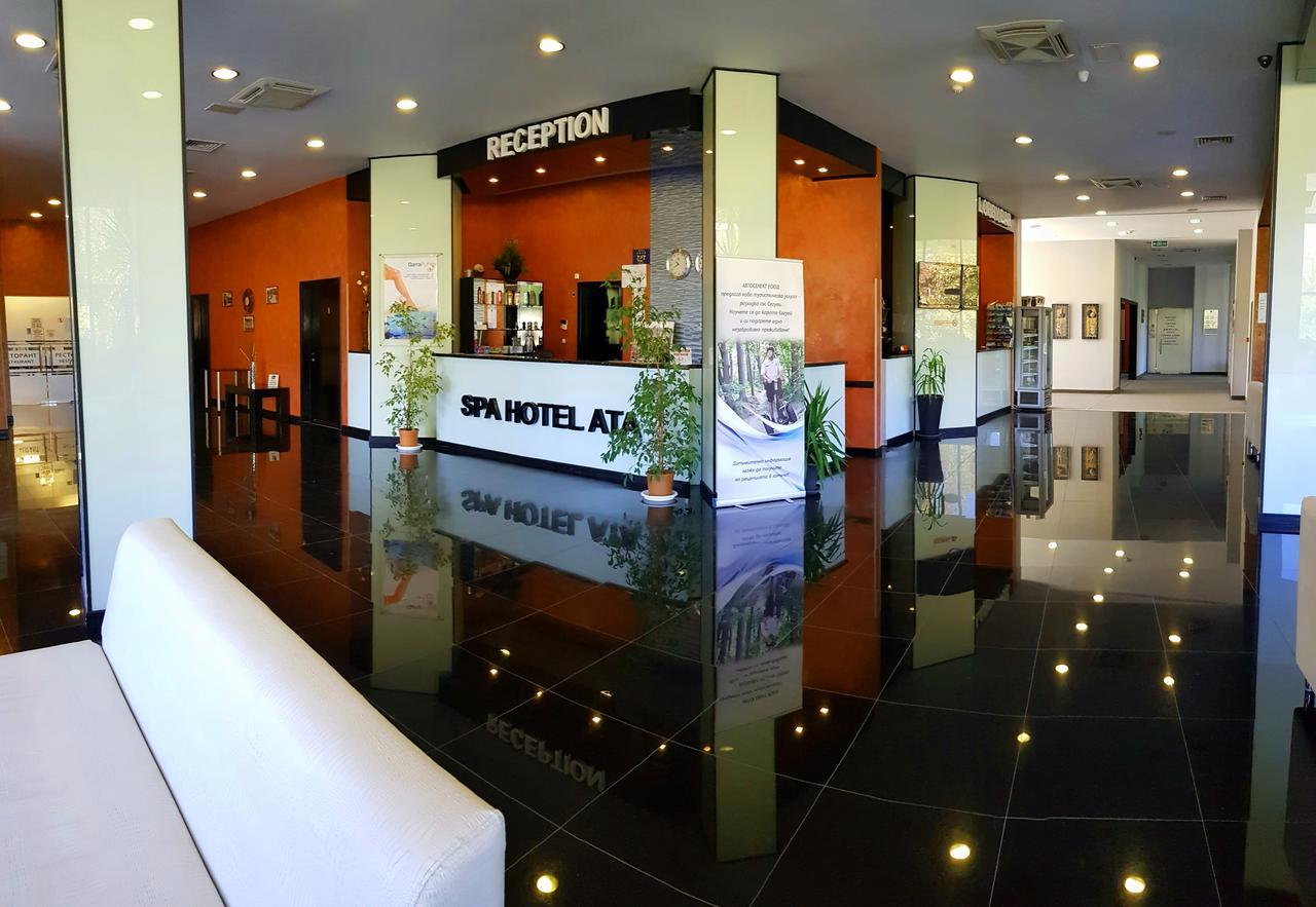 Spa Hotel Ata วาร์เชทส์ ภายนอก รูปภาพ