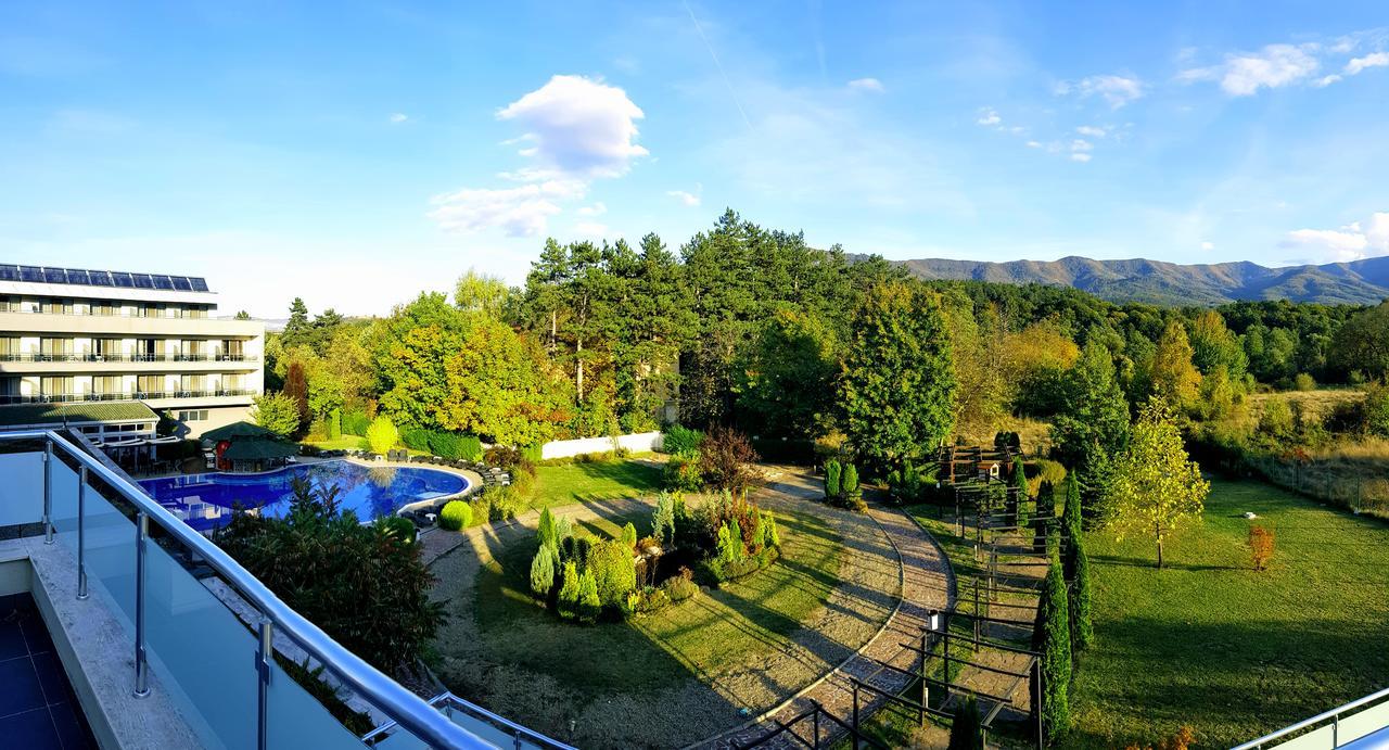 Spa Hotel Ata วาร์เชทส์ ภายนอก รูปภาพ