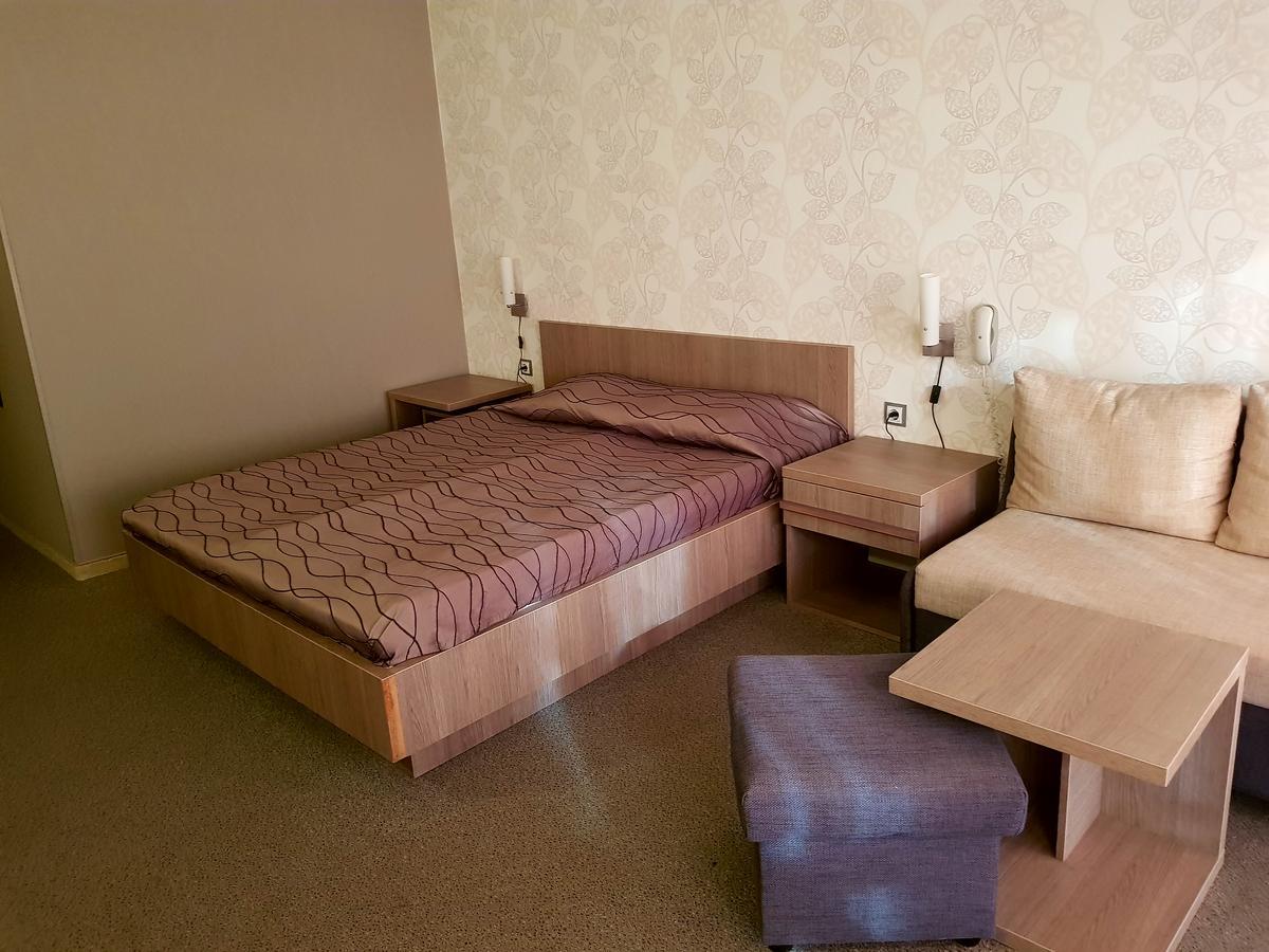 Spa Hotel Ata วาร์เชทส์ ภายนอก รูปภาพ